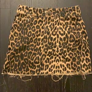 Zara Leopard mini skirt